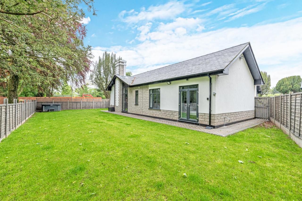 Family And Dog Friendly Luxury 3 Bed Property - With Hot Tub Kirkby Thore Eksteriør bilde