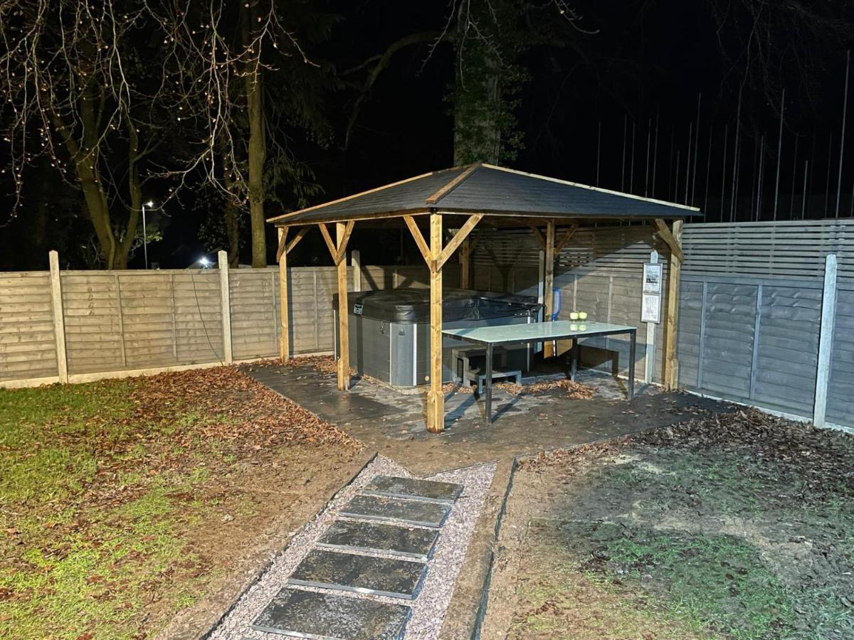 Family And Dog Friendly Luxury 3 Bed Property - With Hot Tub Kirkby Thore Eksteriør bilde